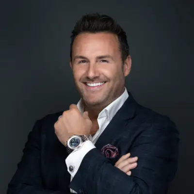 brad lea headshot